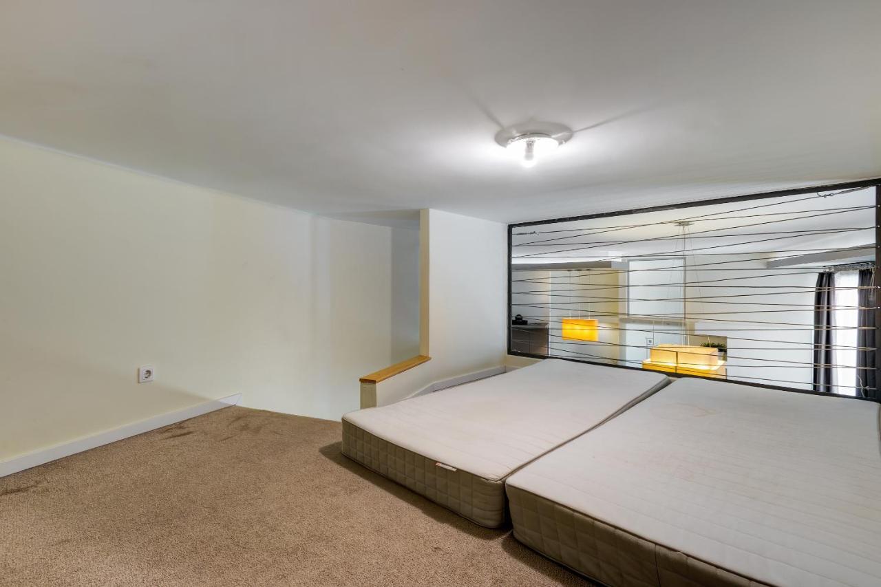Apartment Spacious & Stylish In Downtown *